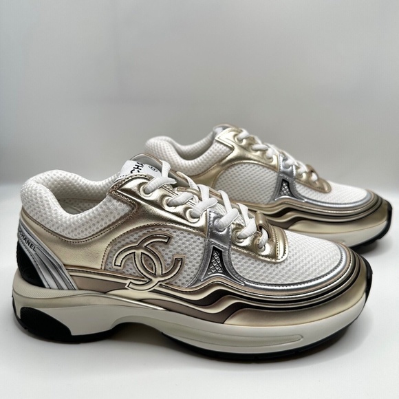 ❌❌SOLD Chanel 2023 White Black Gold Silver CC Logo Trainers Runners Sneakers - Picture 4 of 14